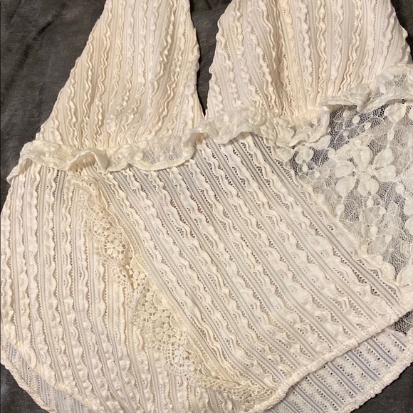 Chic Cream Halter Top - Picture 16 of 16